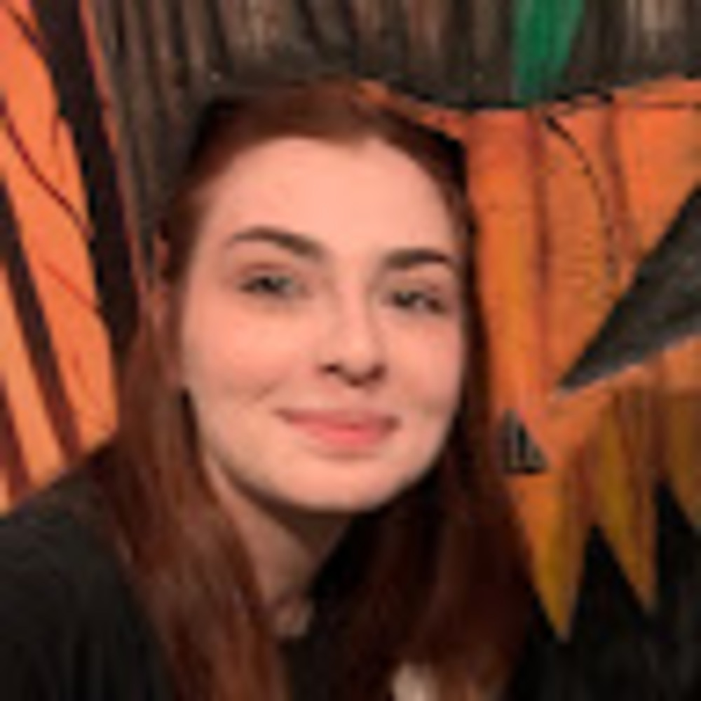 Meet your Posher, Claire
